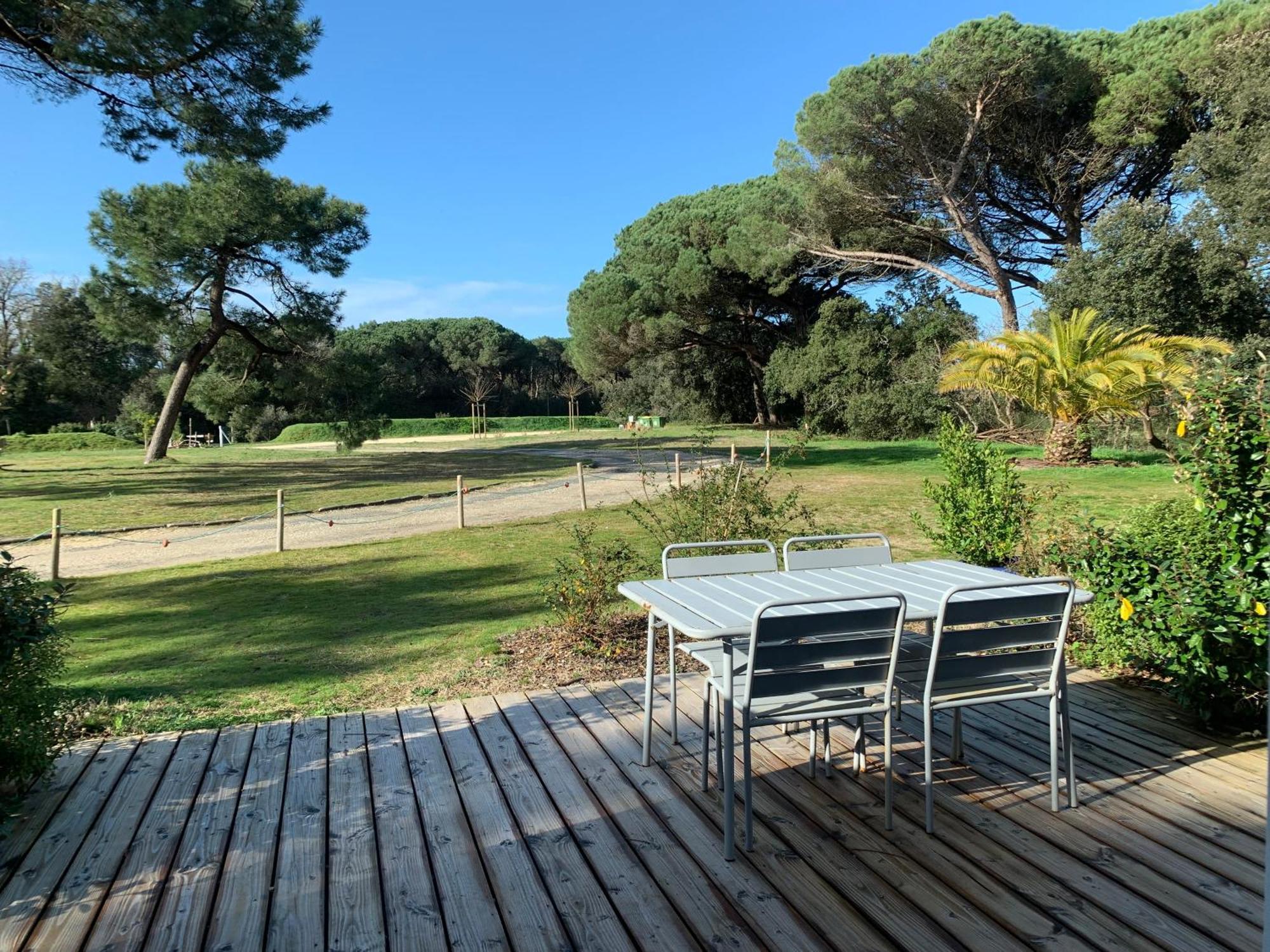 Les Salines Boyardville - Appart'Hotel سان بيار دو أوليرون المظهر الخارجي الصورة